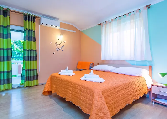 布兰卡公寓 公寓 普利拉卡